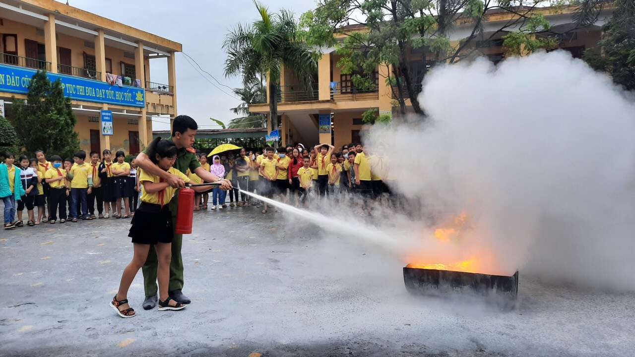 Phòng Cảnh sát PCCC&CHCN: Mở 96 lớp tuyên truyền về phòng cháy chữa cháy